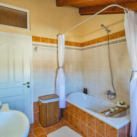 Bolia Apartment, Near Corfu Town, Airport And Buses Apartment *