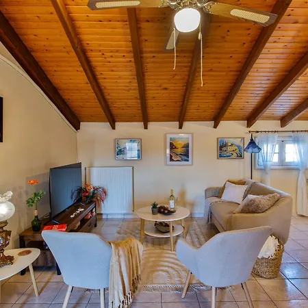 Bolia Apartment, Near Corfu Town, Airport And Buses Apartment
